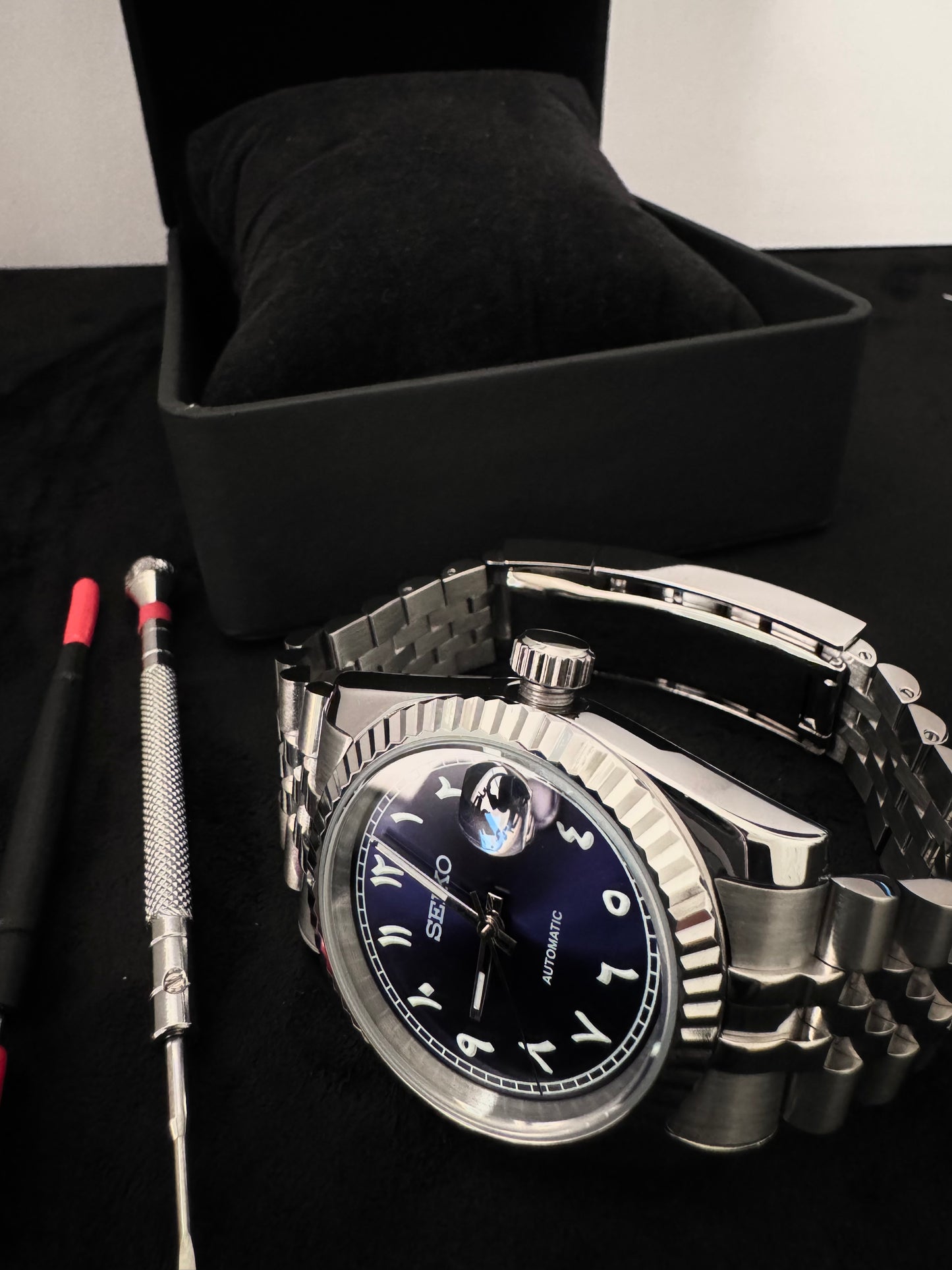 Seiko Arabic Dial Datejust | Deep Blue