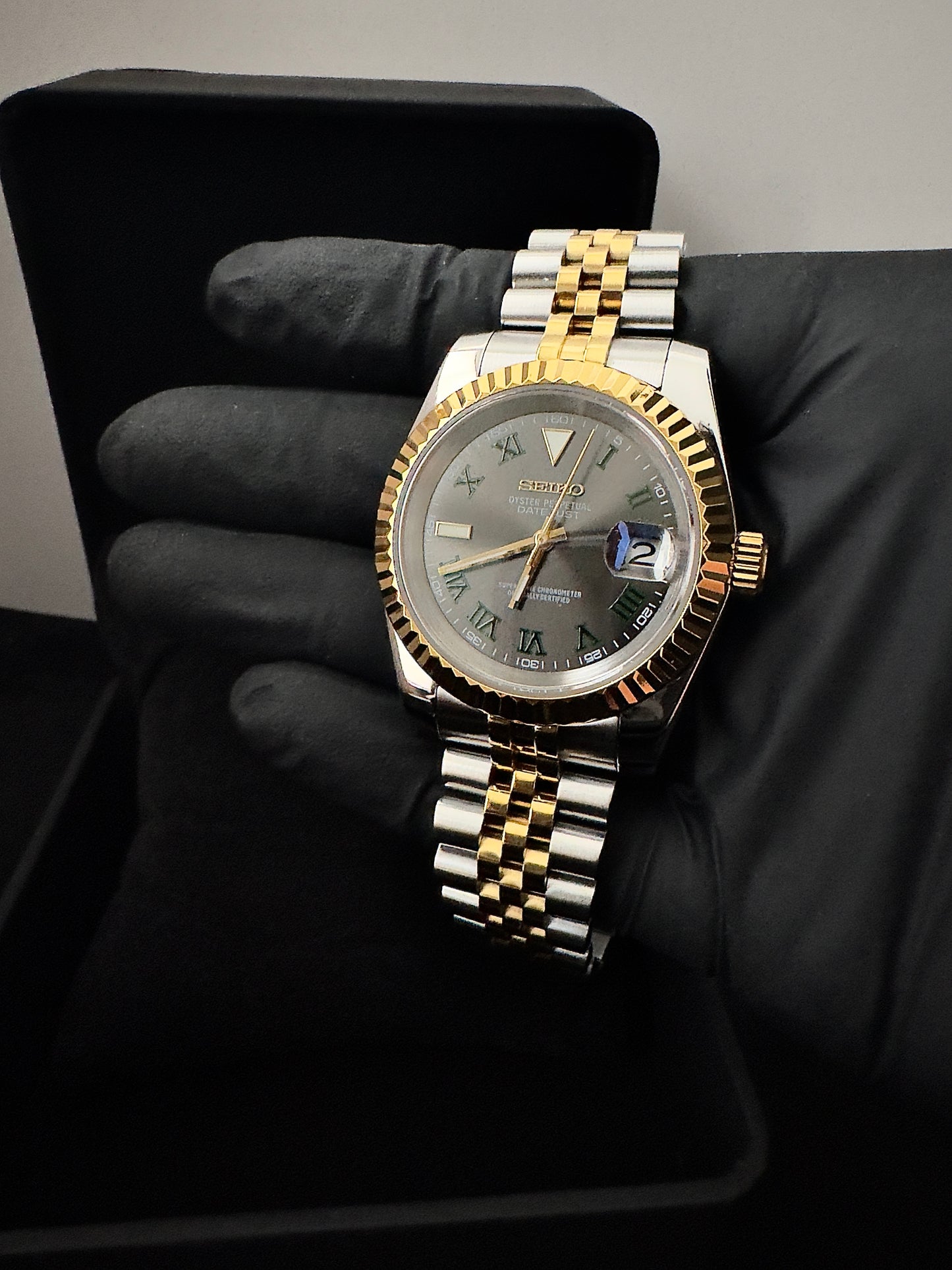 Seiko Roman Dial Datejust | Wolf Grey (Two-Tone Gold)
