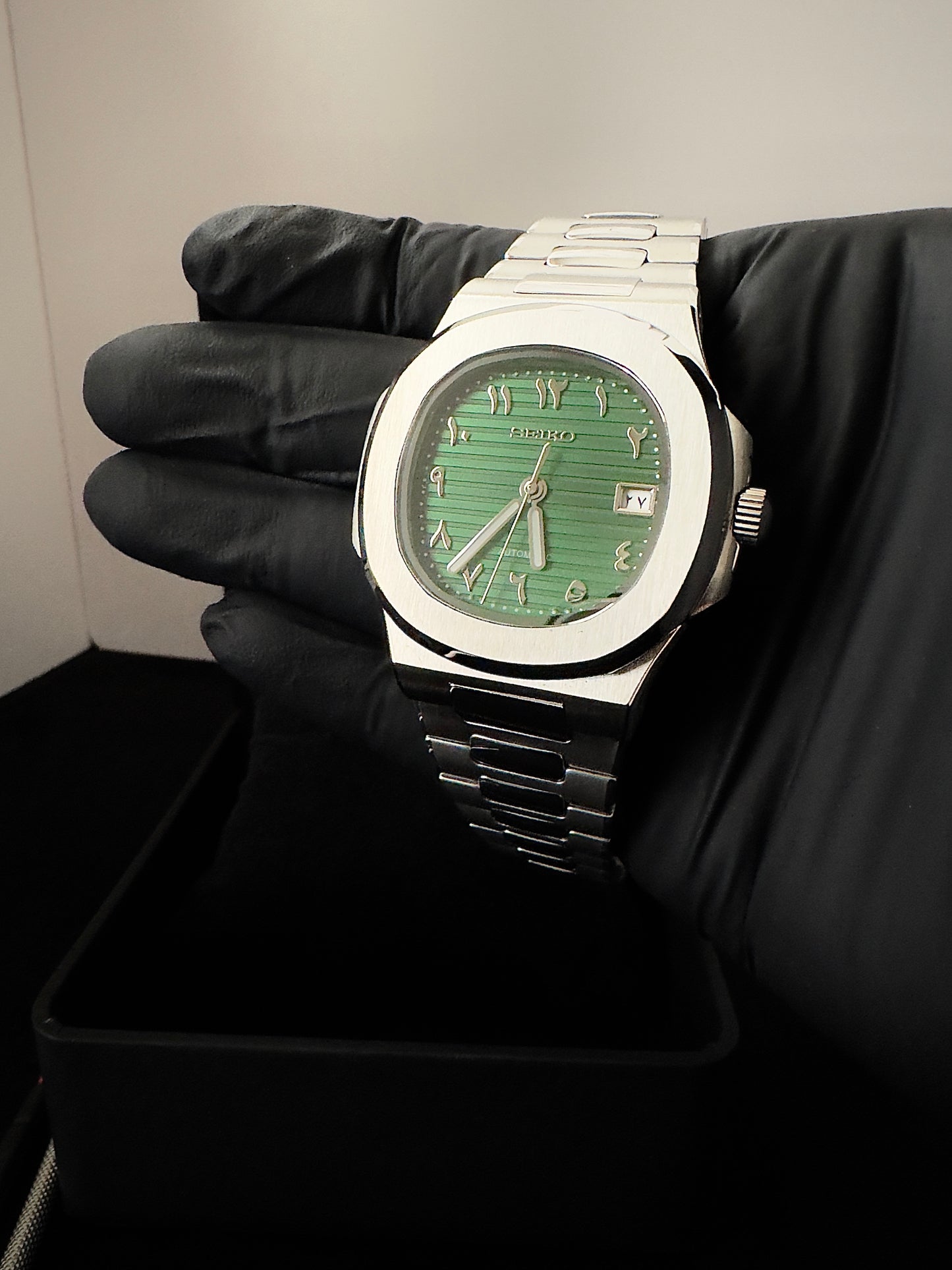 Seiko Arabic Dial Nautilus | Green (Silver)