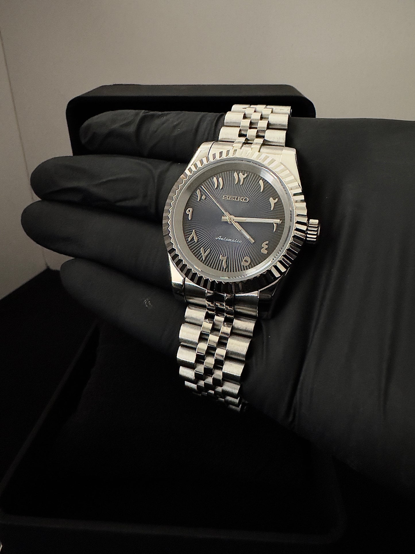 Seiko Arabic Dial Dateless | Faded Blue (Silver)