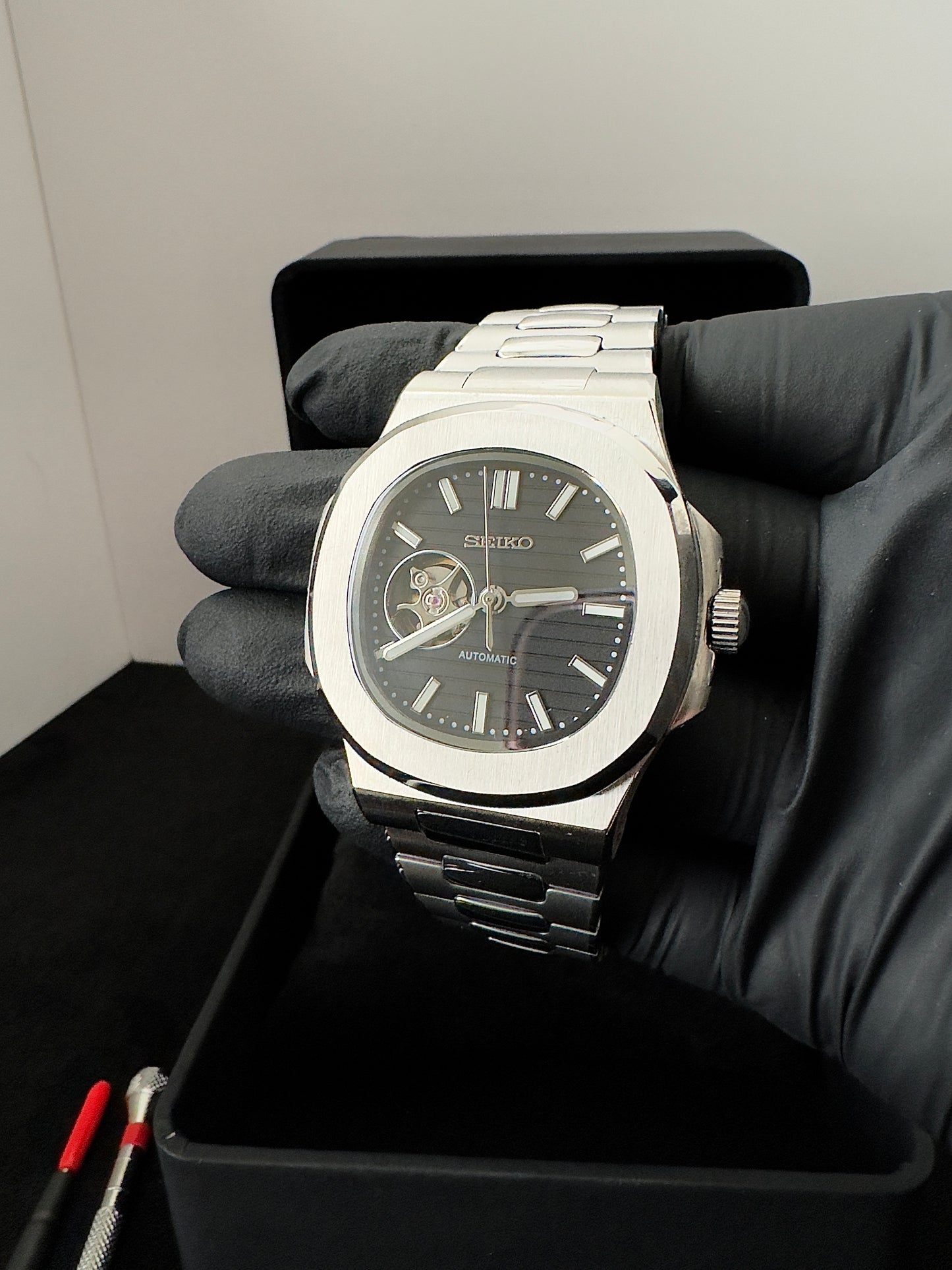 Seiko Open Heart Nautilus | Black (Silver)