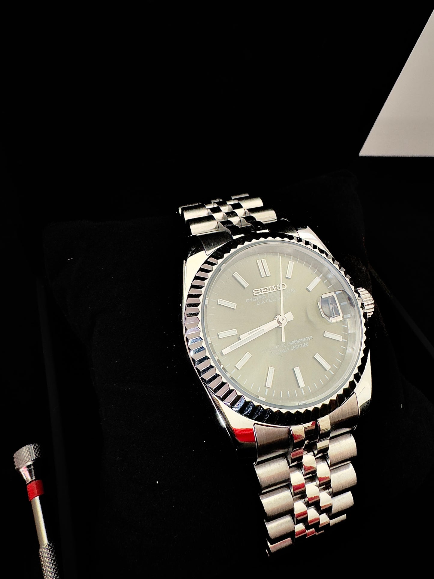Seiko Single Hour Datejust | Olive (Silver)