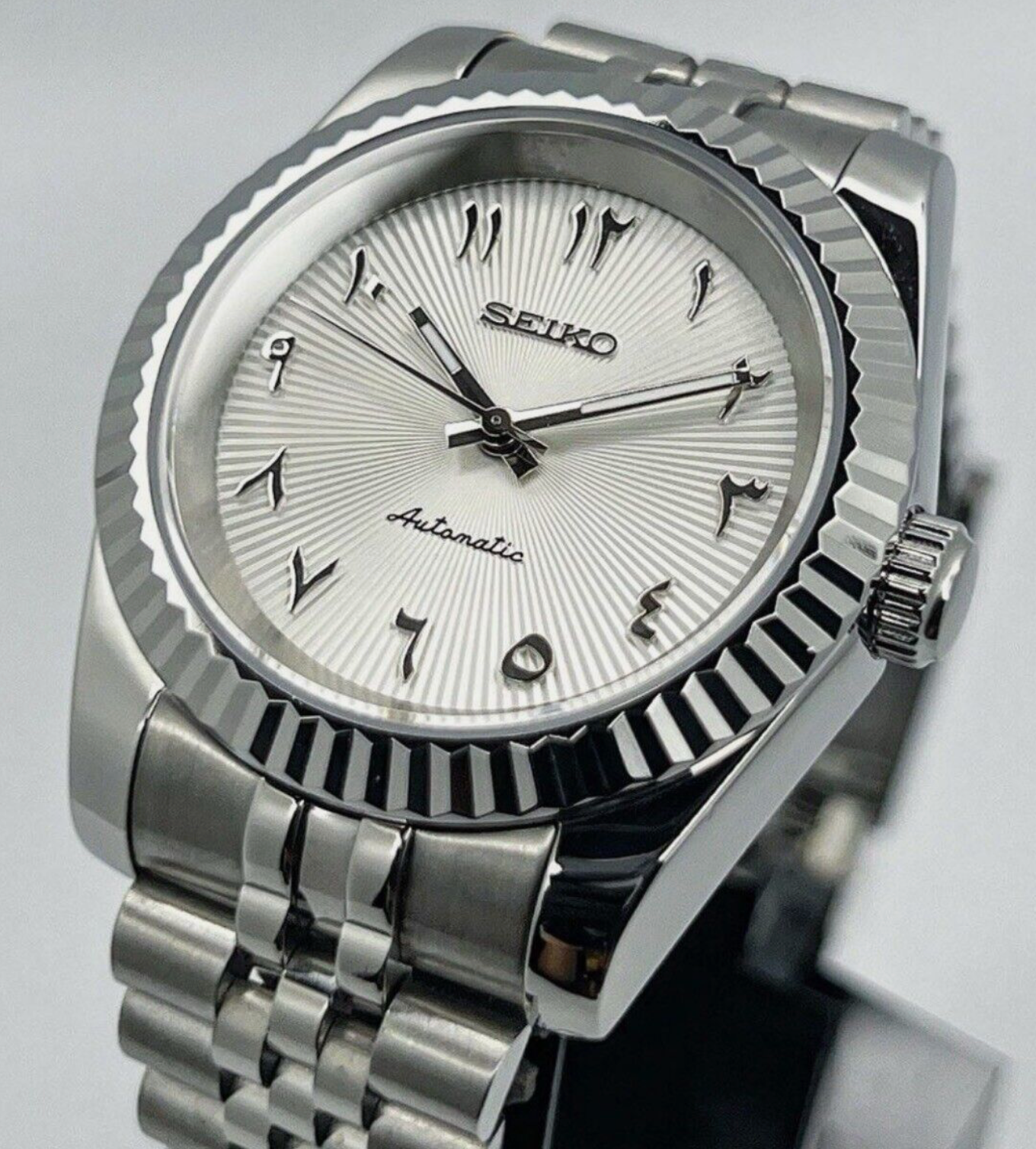 Seiko Arabic Dial Dateless | White